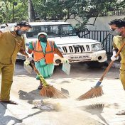 मुंबई महापालिकेत सफाई कामगारांची पदे रिक्त