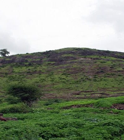 मणिकपुंज किल्ला