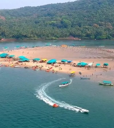 तारकर्ली समुद्रकिनारा