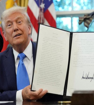 अमेरिकेतील नव्या धोरणांमुळे परदेशी कामगारांवर संकट