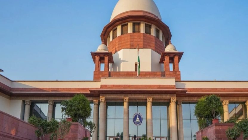 भारतीय वापरकर्त्यांचा डेटा परदेशात जाणार नाही – सर्वोच्च न्यायालयाचे निर्देश