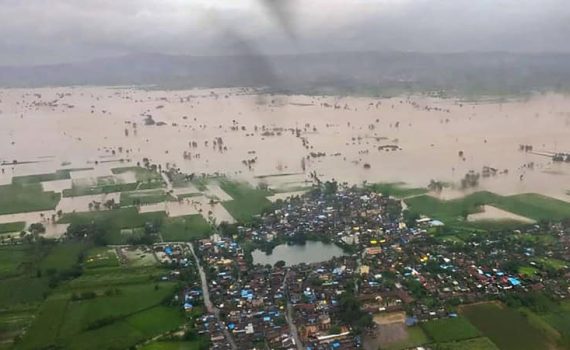 पूरग्रस्त भागात संवाद यात्रा