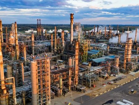 जागतिक तणावामुळे पुण्याच्या औद्योगिक क्षेत्रापुढे नवे आव्हान