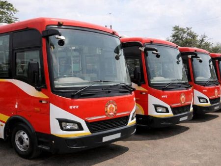 गेल्या पाच वर्षांत बेस्ट बसचे शंभर मार्ग बंद – मुंबईकर हवालदिल