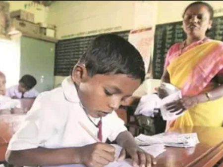 शाळांमधील पटसंख्या वाढीसाठी विविध योजना