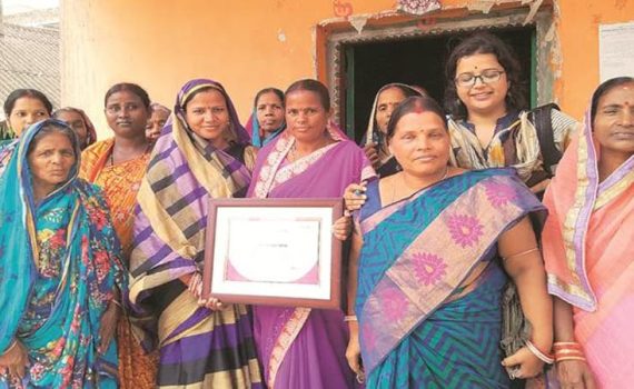 जळगावात महिला बचतगटांना हक्काचे भवन