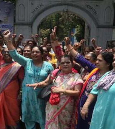 शिक्षक आणि सरकारी कर्मचाऱ्यांचा संप मागे