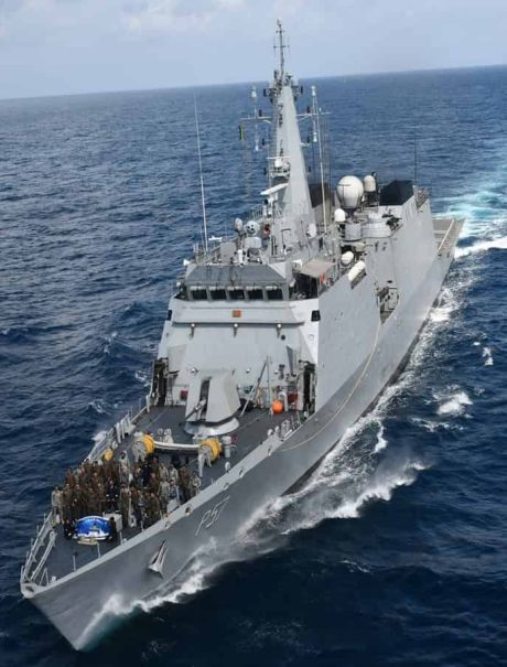 आयएनएस सुनयना सिंगापूरमध्ये दाखल