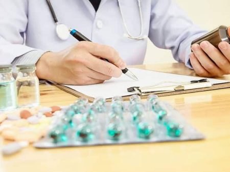 औषधनिर्माता भरती प्रक्रियेचा निकाल प्रलंबित