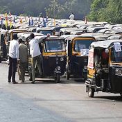 वाहन चालकांसाठी मराठी भाषा पुस्तिका
