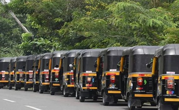 पिंपरीत अवैध रिक्षांमुळे वाहतूक कोंडी