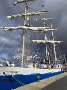 आयएनएस सुदर्शनी स्पेनमध्ये दाखल