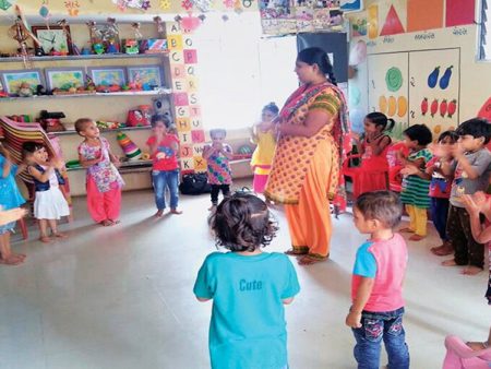 शाळांमध्ये भरणार अंगणवाडीचे वर्ग
