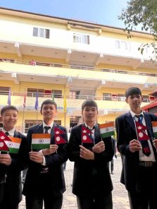 भारत नेपाळमध्ये बांधणार शाळा