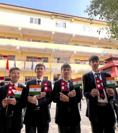 भारत नेपाळमध्ये बांधणार शाळा
