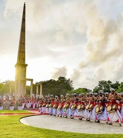 श्रीलंकेच्या युद्धवीरांना राष्ट्राची मानवंदना