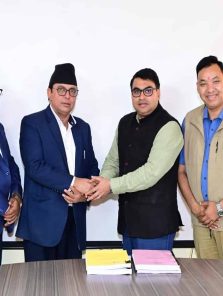 नेपाळच्या भूकंपग्रस्तांसाठी भारताची मदत