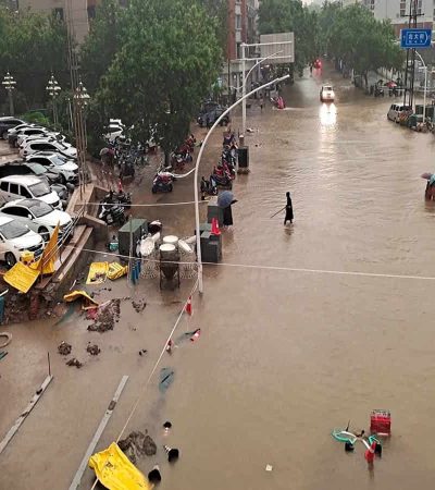 चीनमध्ये विक्रमी पावसाने हाहाकार