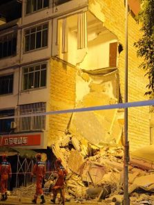 चीनमध्ये भूकंपामुळे अतोनात नुकसान