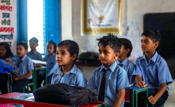 साताऱ्याच्या शाळांमध्ये आता पहिलीपासून इंग्रजी