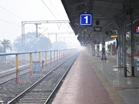 बदलापूर स्थानकात कर्जत लोकलच्या थांब्यात बदल