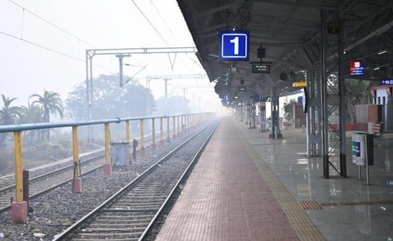 बदलापूर स्थानकात कर्जत लोकलच्या थांब्यात बदल