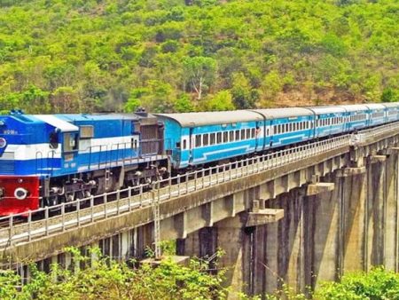 कोकणासाठी अतिरिक्त उन्हाळी रेल्वे गाड्या  