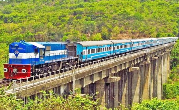 कोकणासाठी अतिरिक्त उन्हाळी रेल्वे गाड्या  