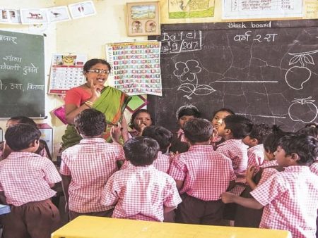 प्रतिनियुक्त शिक्षकांना परतीचे आदेश
