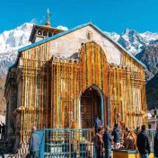 केदारनाथ यात्रा तात्पुरती स्थगित