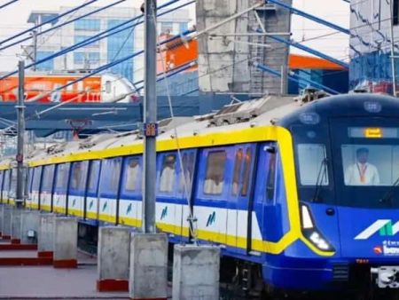 बेस्ट संपामुळे मुंबई मेट्रोचा नवा विक्रम