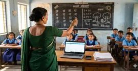 शिक्षण अधिकाऱ्यांना शाळा भेटी बंधनकारक