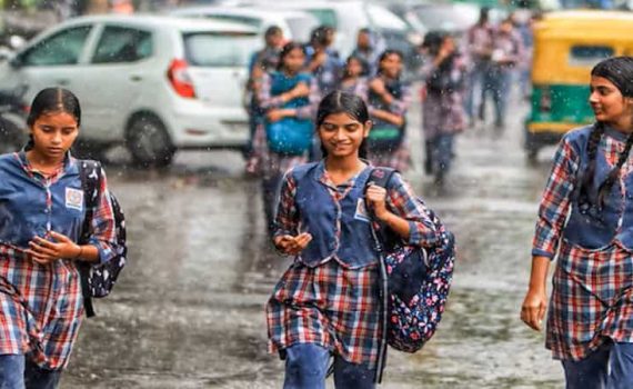 शाळांमध्येच मिळणार शासकीय दाखले