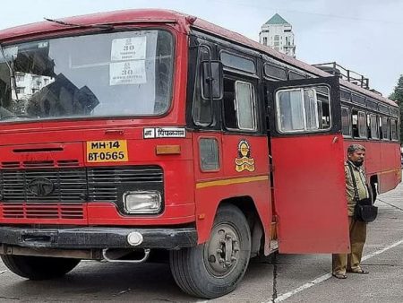विनातिकीट प्रवाशांवर कडक कारवाई
