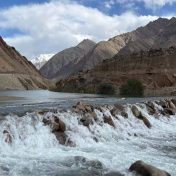 लडाखमध्ये देशातील पहिले दगडी धरण