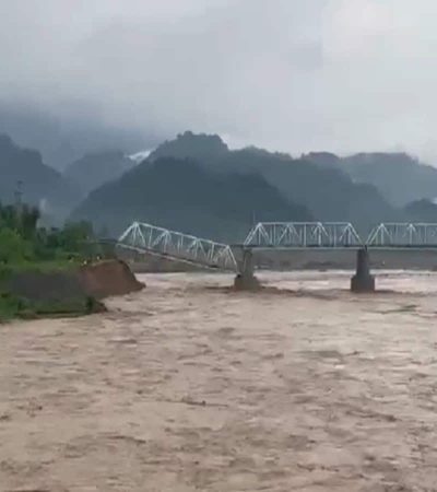 आसाममध्ये रेल्वे सेवा ठप्प
