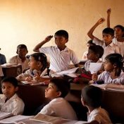 सर्व शाळांमध्ये मराठी अनिवार्य