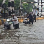 पहिल्याच पावसात मुंबई जलमय