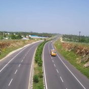 महामार्गांच्या देखभालीसाठी आधुनिक तंत्रज्ञान