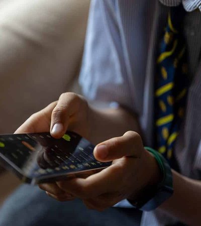 युएईमध्ये मुलांसाठी सोशल मीडिया बंद