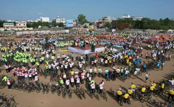 पंढरपुरात सायकलस्वारांची दिंडी