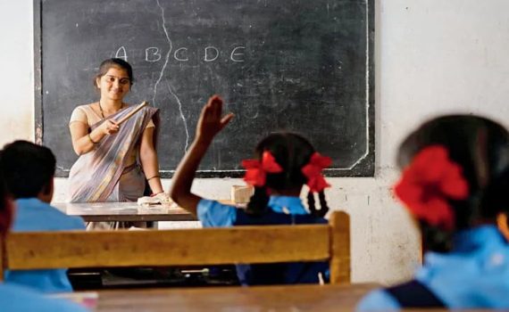 मराठी शाळांमध्ये शिक्षकांचा तीव्र तुटवडा
