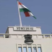 विद्यार्थ्यांना मंत्रालयात कामाची संधी