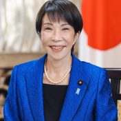 Official_portrait_of_Sanae_Takaichi,_Prime_Minister_of_Japan_(HD)
