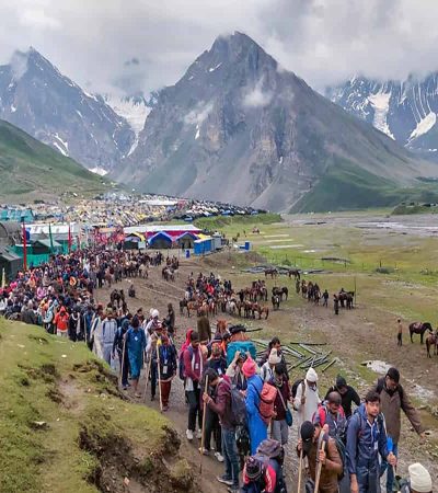 अमरनाथ यात्रा तात्पुरती  स्थगित