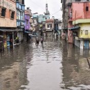 गुजरातला मुसळधार पावसाचा फटका