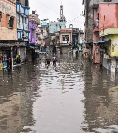 गुजरातला मुसळधार पावसाचा फटका