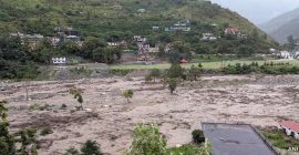 मुसळधार पावसामुळे जनजीवन विस्कळीत