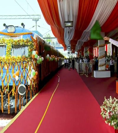 देशात पहिली हायड्रोजन ट्रेन धावली
