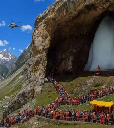अमरनाथ यात्रा तात्पुरती स्थगित
